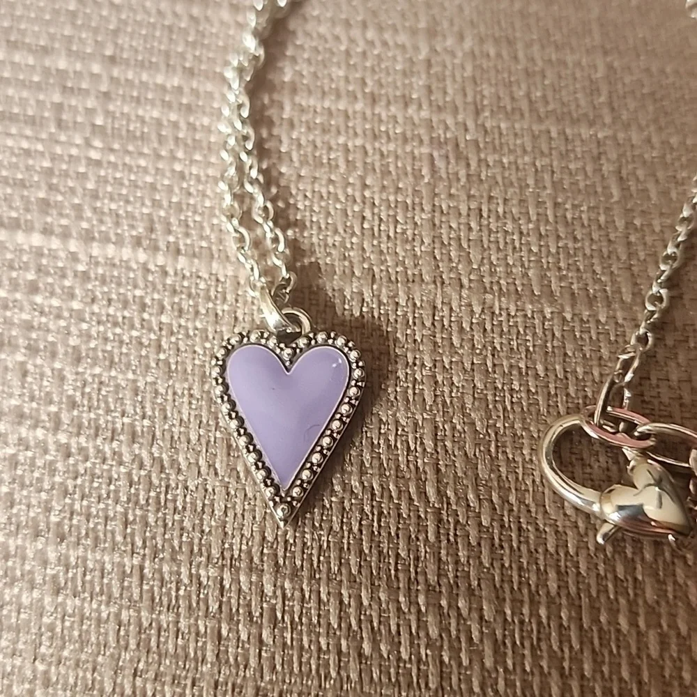 New Brighton Dazzling Love Petite Heart Necklace in Lilac, NWT - Picture 9 of 9